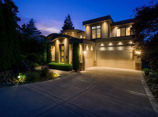 8131 116th Ave NE, Kirkland, WA 98033