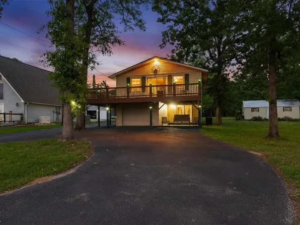 439 Lakeview Hbr, Onalaska, TX 77360