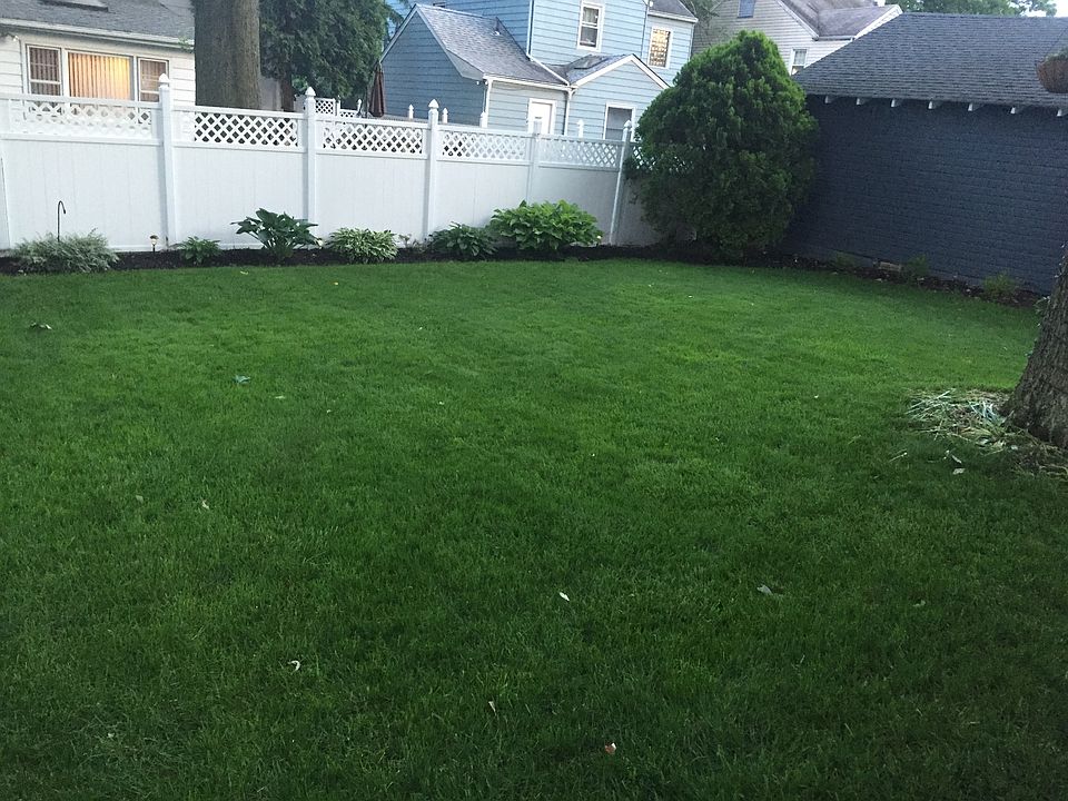 2nd image of 324 Marlboro Rd