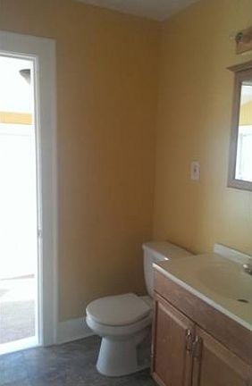 2nd image of 4507 E 139th St