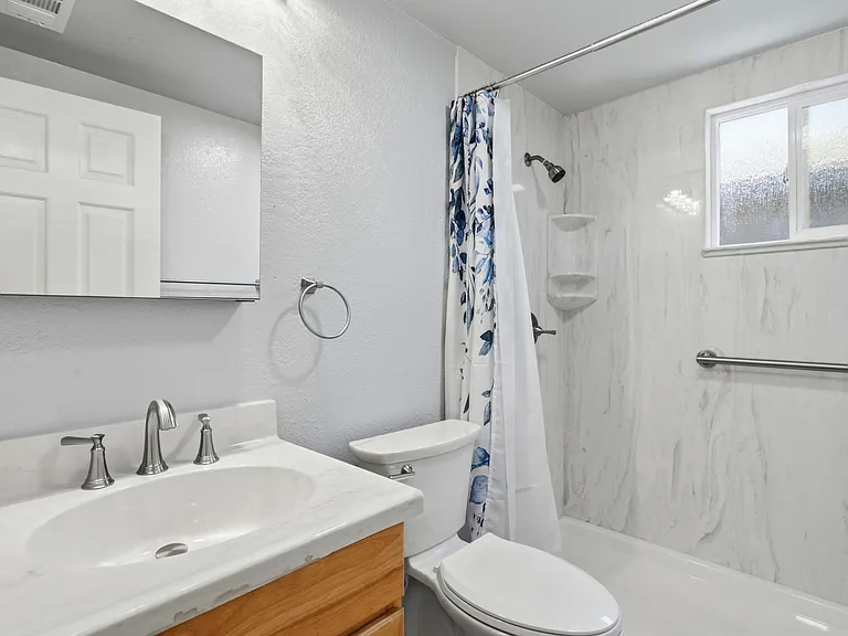 1265 Prescott Ave — Photo 23