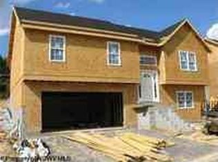 1120 Bailey Cir, Morgantown, WV 26508