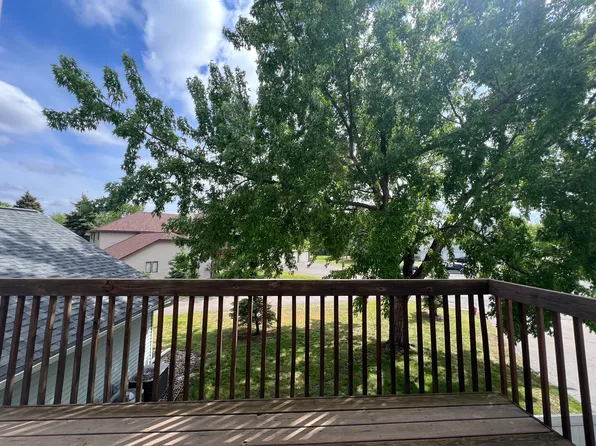 6617 162nd Ct W, Rosemount, MN 55068