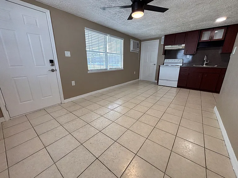 1207 Pierce St W #1207 — Photo 5