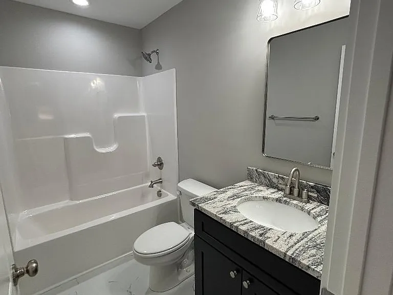 320 Whitley Ln — Photo 14