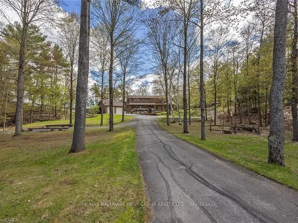 1525 Burnt Hills Rd, South Frontenac, ON K0H 1H0