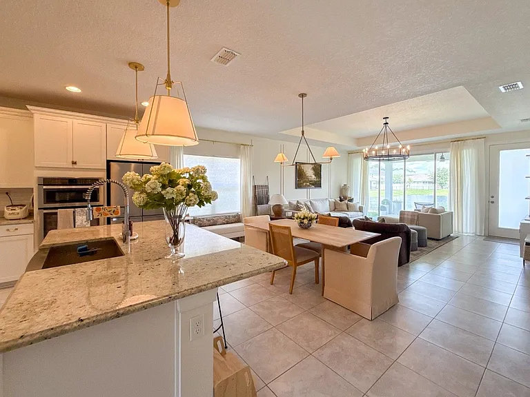 671 Charter Oaks Blvd — Photo 25
