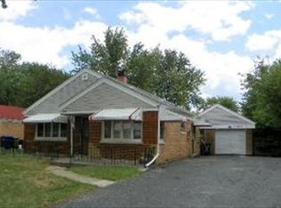 4035 W Stillwell Pl, Oak Lawn, IL 60453