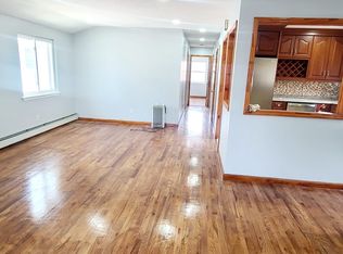 11930 164th St, Jamaica, NY 11434