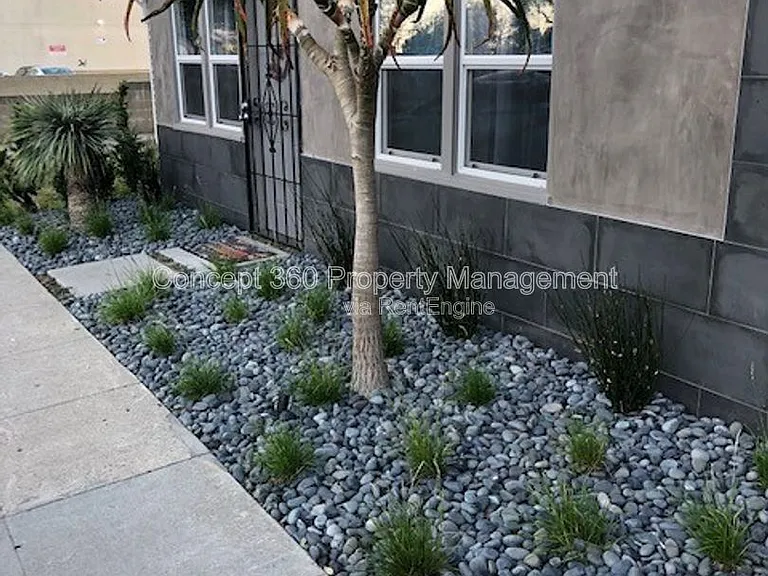 4154 North Business St #5 — Photo 2