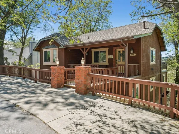 28662 Zion Dr, Lake Arrowhead, CA 92352