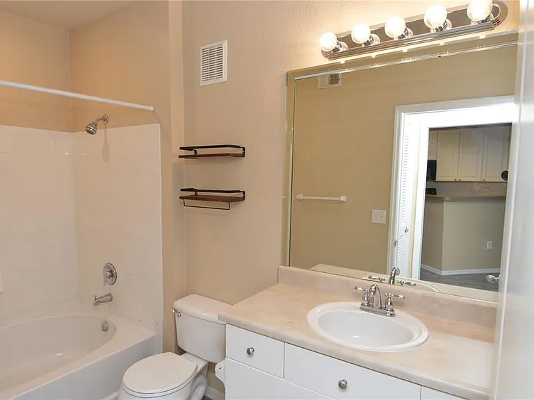4221 W Spruce St #2229 — Photo 19