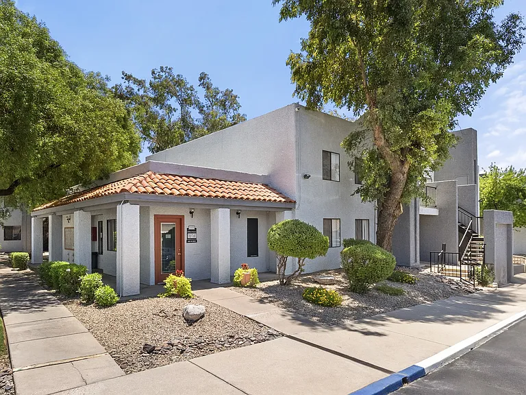 Acacia Hills — Photo 34