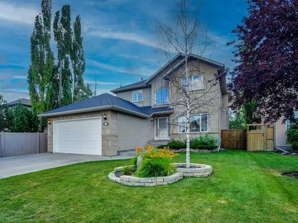 43 Strathlea Pl SW, Calgary, AB T3H 4R8