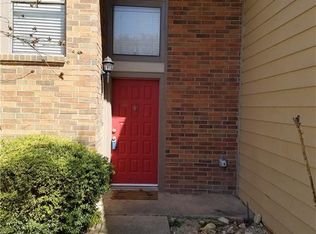 130 Summer Place Cir, Pottsboro, TX 75076