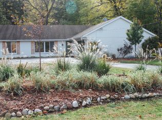 2316 W John Beers Rd, Stevensville, MI 49127