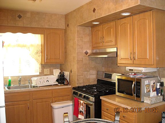 4th image of 420 Grandview Avenue