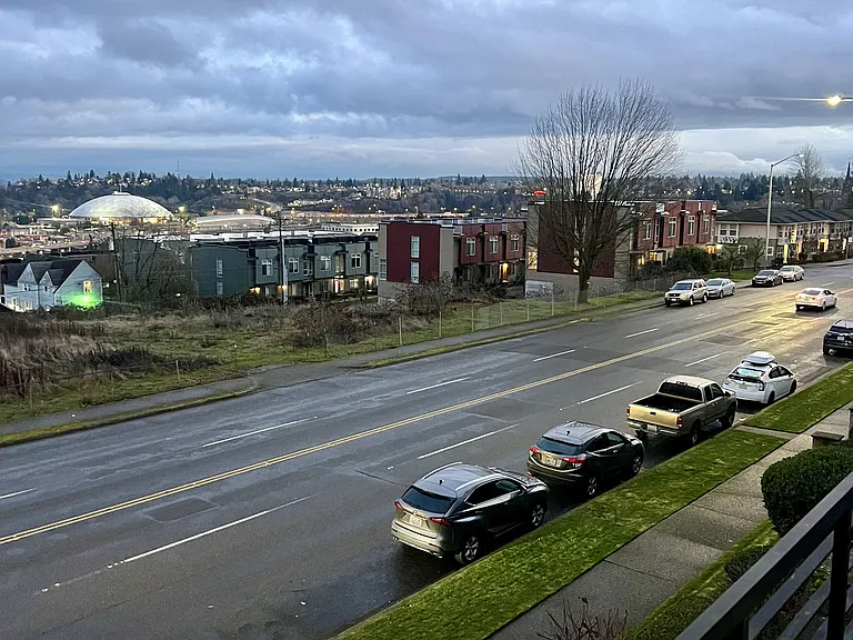 2120 Yakima Ave — Photo 11