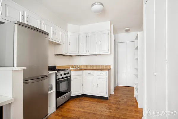 Rented by Halstead Real Estate | media 14