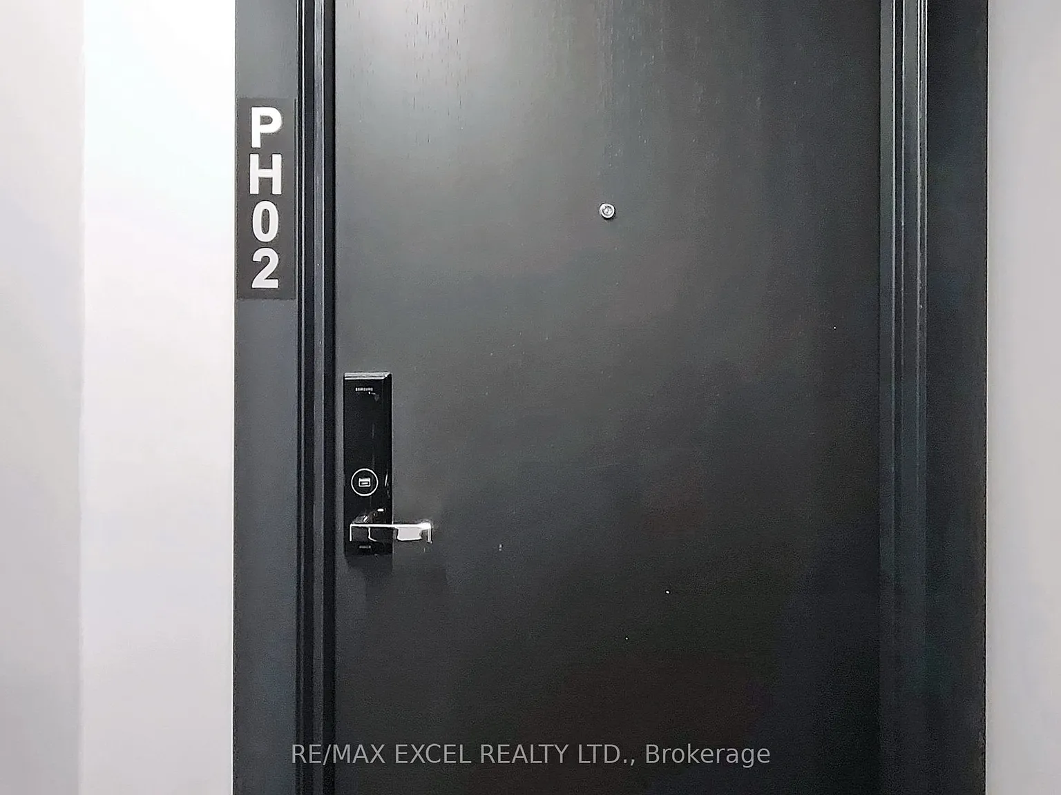 2 bed, $3,050 — Photo 2