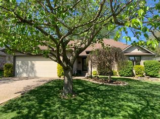 2647 S Eldon Ave, Springfield, MO 65807