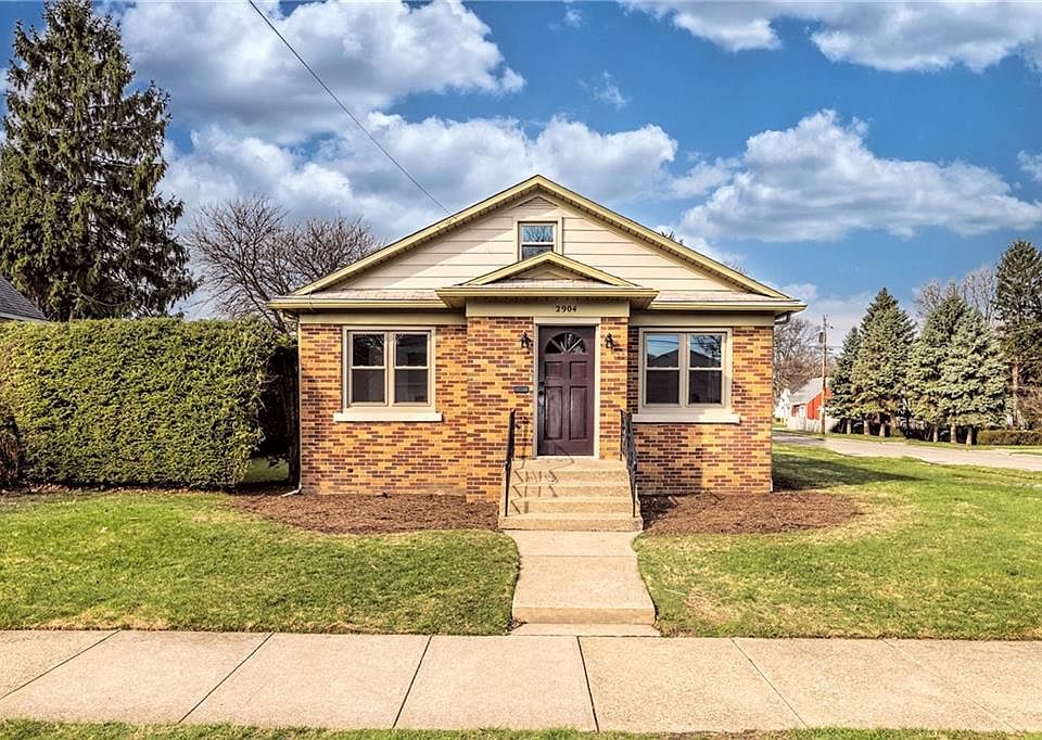 1st image of 2904 Emerson Ave