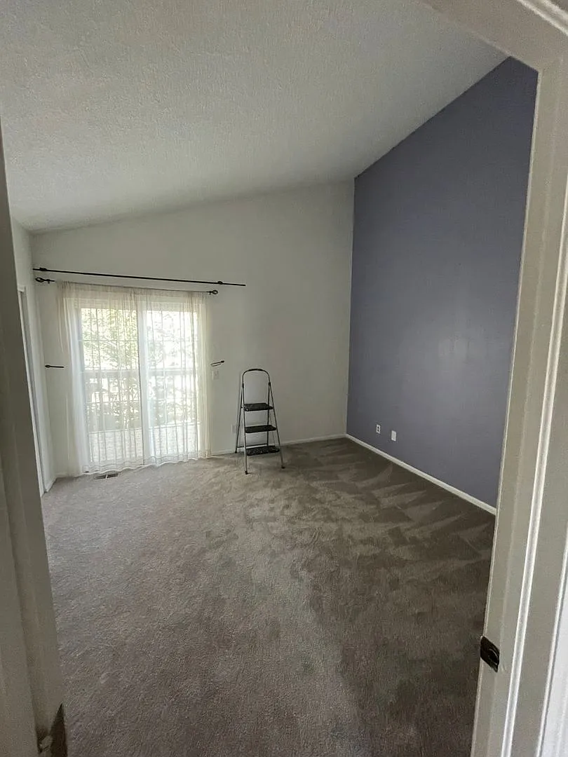 Charming 3b/3b Townhome In Downtown Louisville - Available October! — Photo 1
