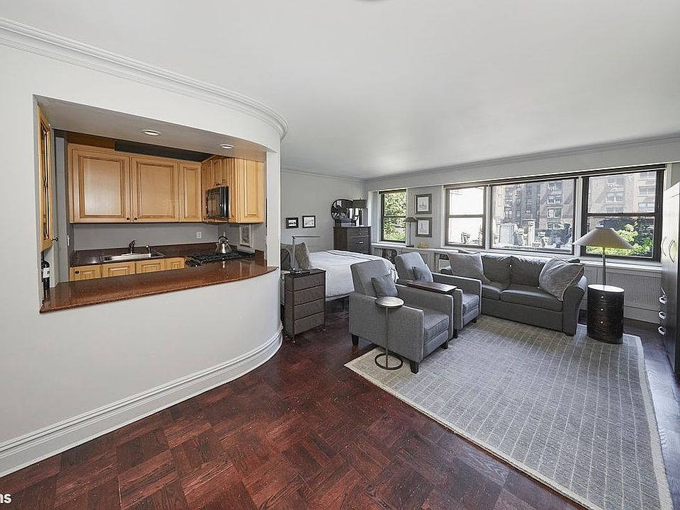 1st image of 345 E 52nd St APT 7A