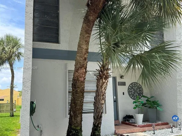 9251 NW 14th Ct #257, Pembroke Pines, FL 33024