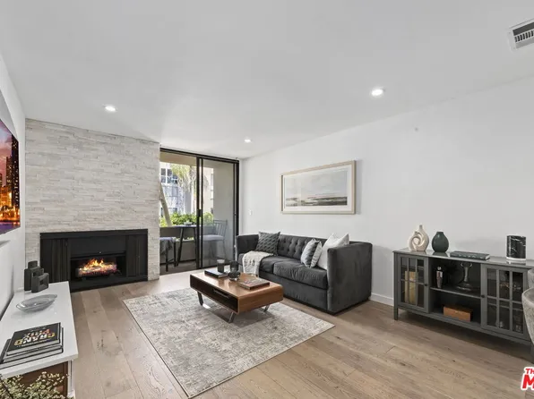 750 N Kings Rd APT 201, Los Angeles, CA 90069