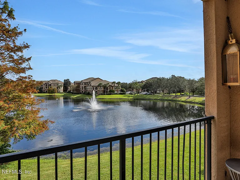 10961 Burnt Mill Rd #425 — Photo 33