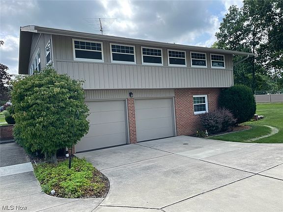 4th image of 5717 Yorktown Ln