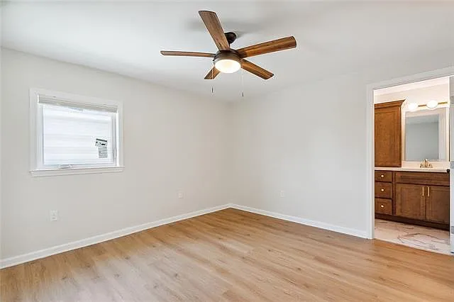 725 Macarthur Ave — Photo 8