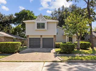 3030 Becket St, Pearland, TX 77584