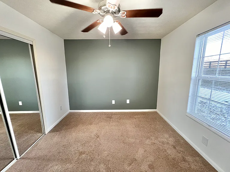 Countrybrook Apartments — Photo 41