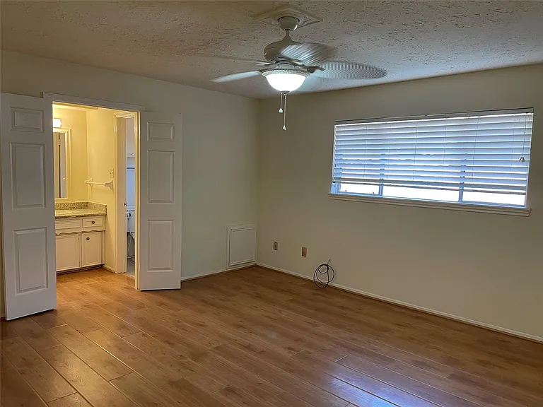3115 Jenny Dr — Photo 8