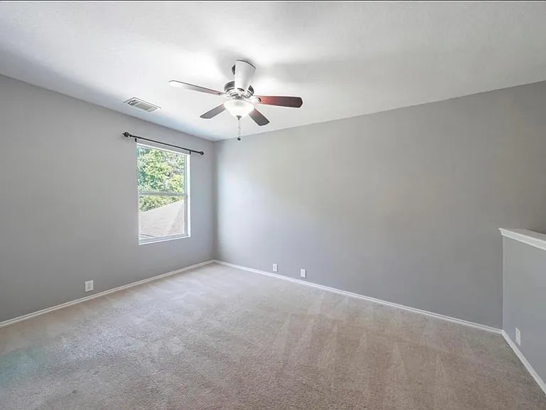 29705 Parliament Hills Dr — Photo 24
