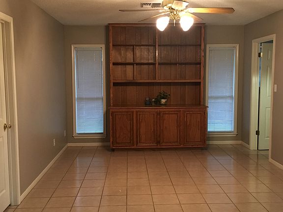 Den/built in cabinets