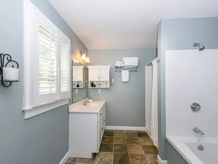 11 Crestview Rd #11 — Photo 18