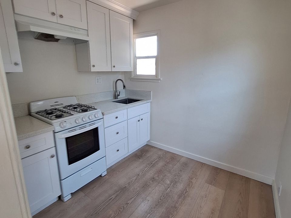 1st image of 5255 Delong St