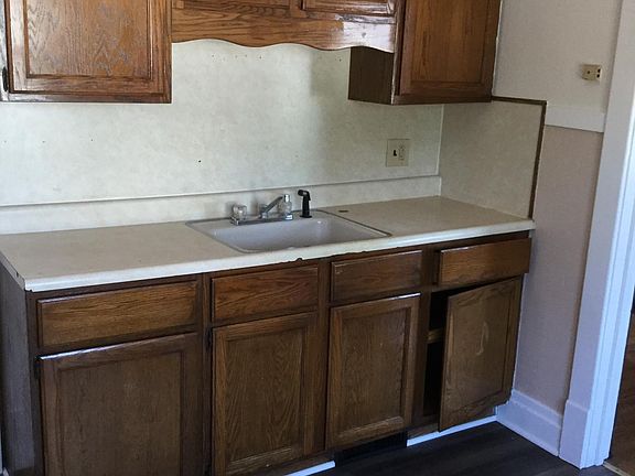3rd image of 509 Busti Ave #2