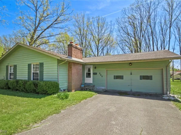 365 Bradford Dr, Canfield, OH 44406