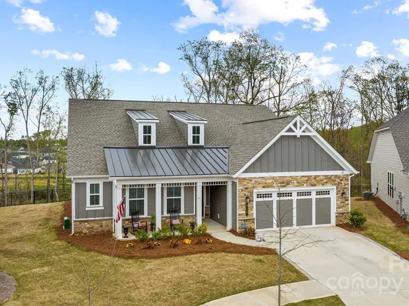 4127 Woodland View Dr, Charlotte, NC 28215