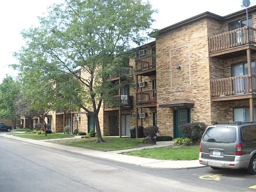 1360 N Geneva Dr #2A Photo 1 1360 N Geneva Dr #2A Photo 1
