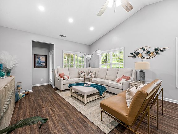 2nd image of 4520 Lighthouse Dr. #29F