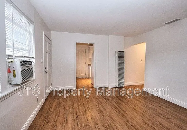 5302 Gordon Dr — Photo 35