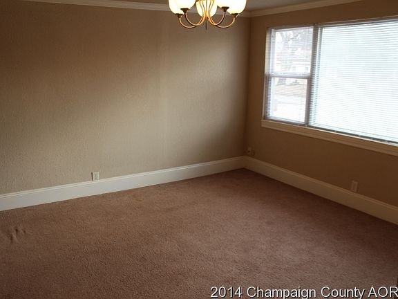 4th image of 818 E Grant St
