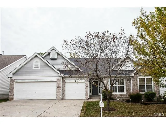 17009 Westridge Oaks Dr photo 1