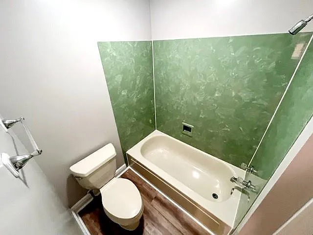 323 Morgan St #2C — Photo 9