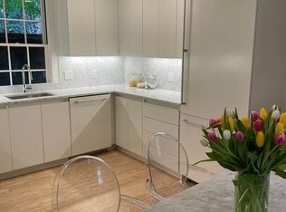 35 1/2 Tradd St, Charleston, SC 29401